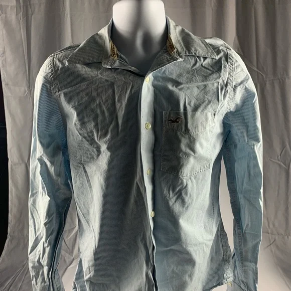 Hollister Button Up Shirt - Picture 1 of 2